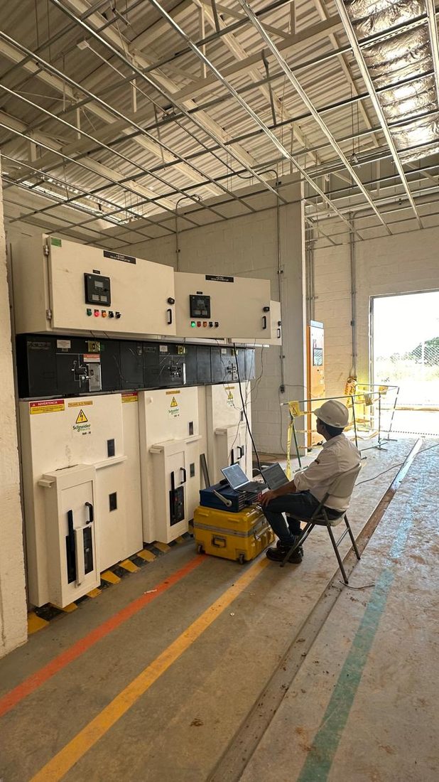Pruebas a protecciones en switchgear de media tensión